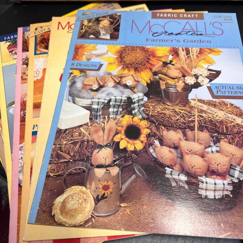 Vintage McCalls Creates Craft Pattern Booklets Lot of 7 Country Holiday Decor